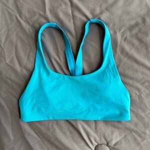 NWOT Athleta Malibu Bikini Top